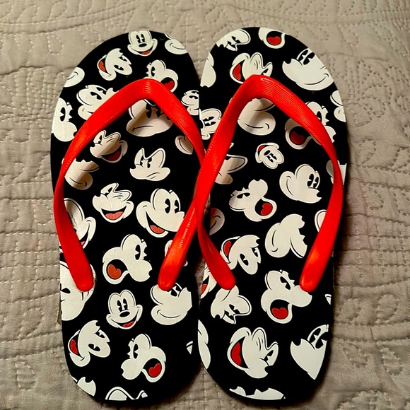Disney Men’s Mickey Mouse flip flops size 10 - Picture 2 of 5